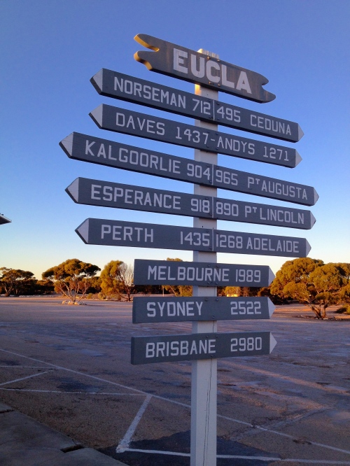 Eucla - it's a LONG way from anywhere (C) JP Mundy 2014